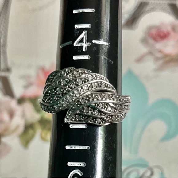 Diamond sterling silver .925 Anniversary wedding band ring 5 - 5.25 - Picture 3 of 5
